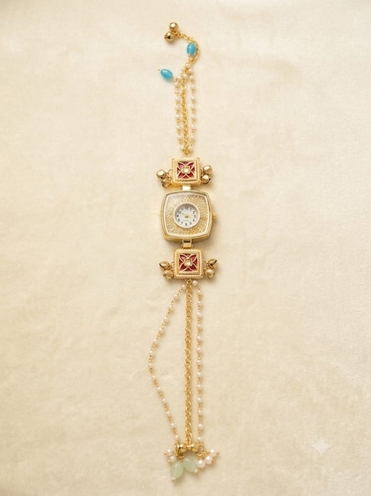 Elegant Heritage Pearl Chain Watch for Women