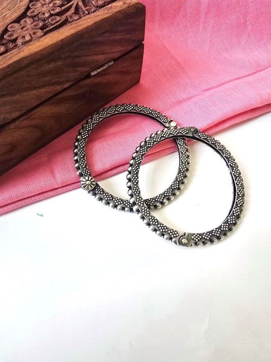 Vintage Oxidized Silver Replica Bangle for Women (in pair)