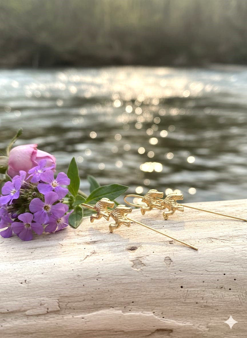 Camel Motif Brass Ear Cuff Earrings | Lightweight Gold-Tone Non-Pierced Ear Cuffs for Women