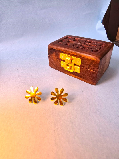 Minimal Gold Flower Stud Earrings in Brass | Lightweight Everyday Floral Earrings for Women