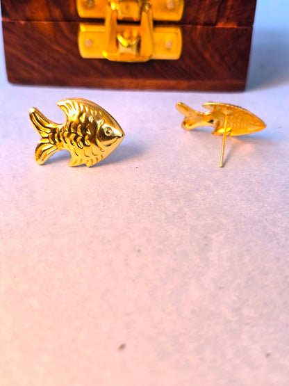 Minimal Gold Shell Stud Earrings for Women | Elegant Brass Fish-Scale Daily Wear Earrings
