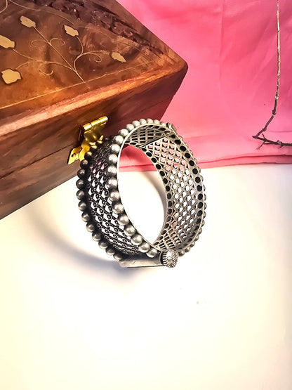 Oxidised Silver Jali Kada Bangle – Vintage Ethnic Bangle ( Single Piece )